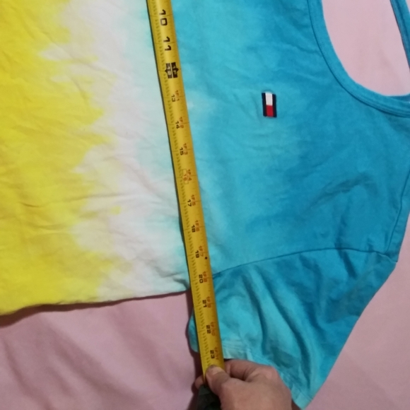 TOMMY HILFIGER SPORT Womens Blue and Yellow Color Fade ombre Crop Top Medium. - Picture 6 of 7